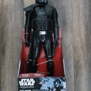 Star Wars Rogue One Black Trooper Figure